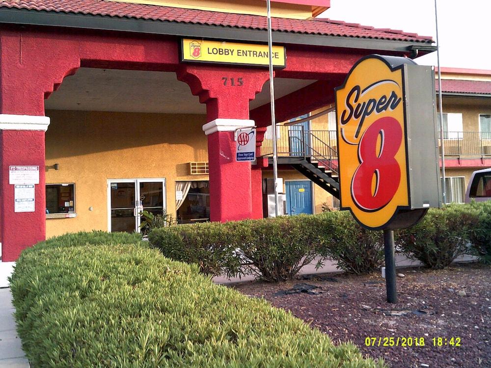 Super 8 By Wyndham Tucson Downtown Convention Center Otel Dış mekan fotoğraf