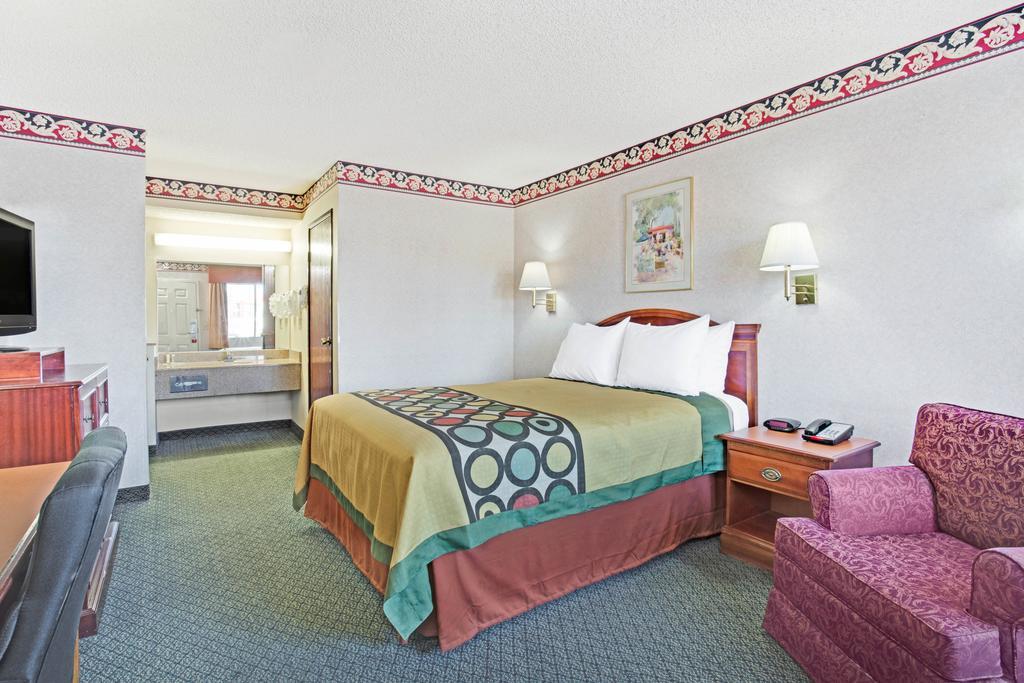 Super 8 By Wyndham Tucson Downtown Convention Center Otel Dış mekan fotoğraf